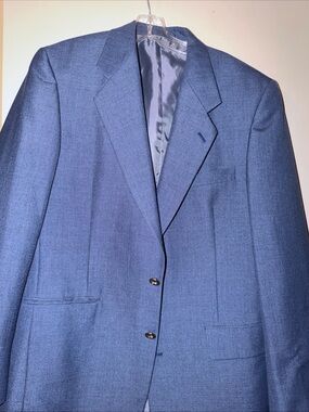 Men's Navy Notch-Lapel Two-Button Blazer Padded Shoulders